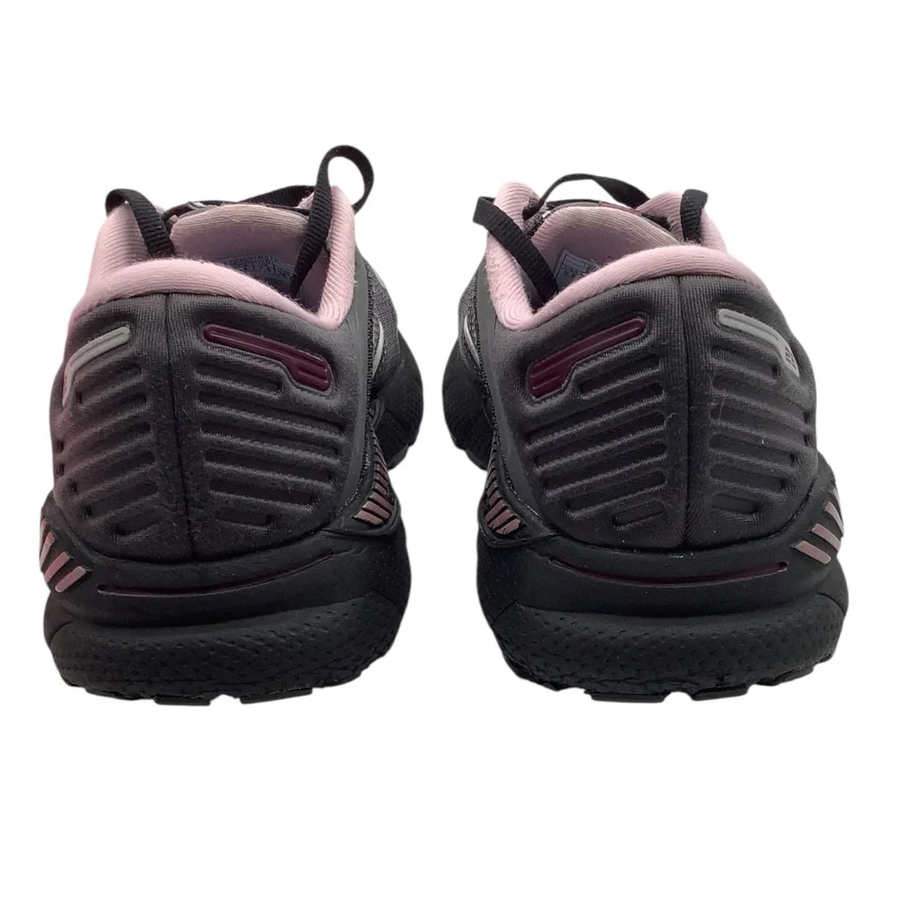 Brooks adrenaline GTS 22 Women's Gray‎ and Pink Athletic Running Shoes